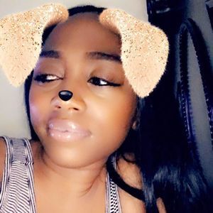 Meet your Posher, Deanna